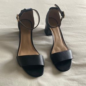 Michael Kors Shoes 8/50 Black heel 2/50 inch…10 inches long